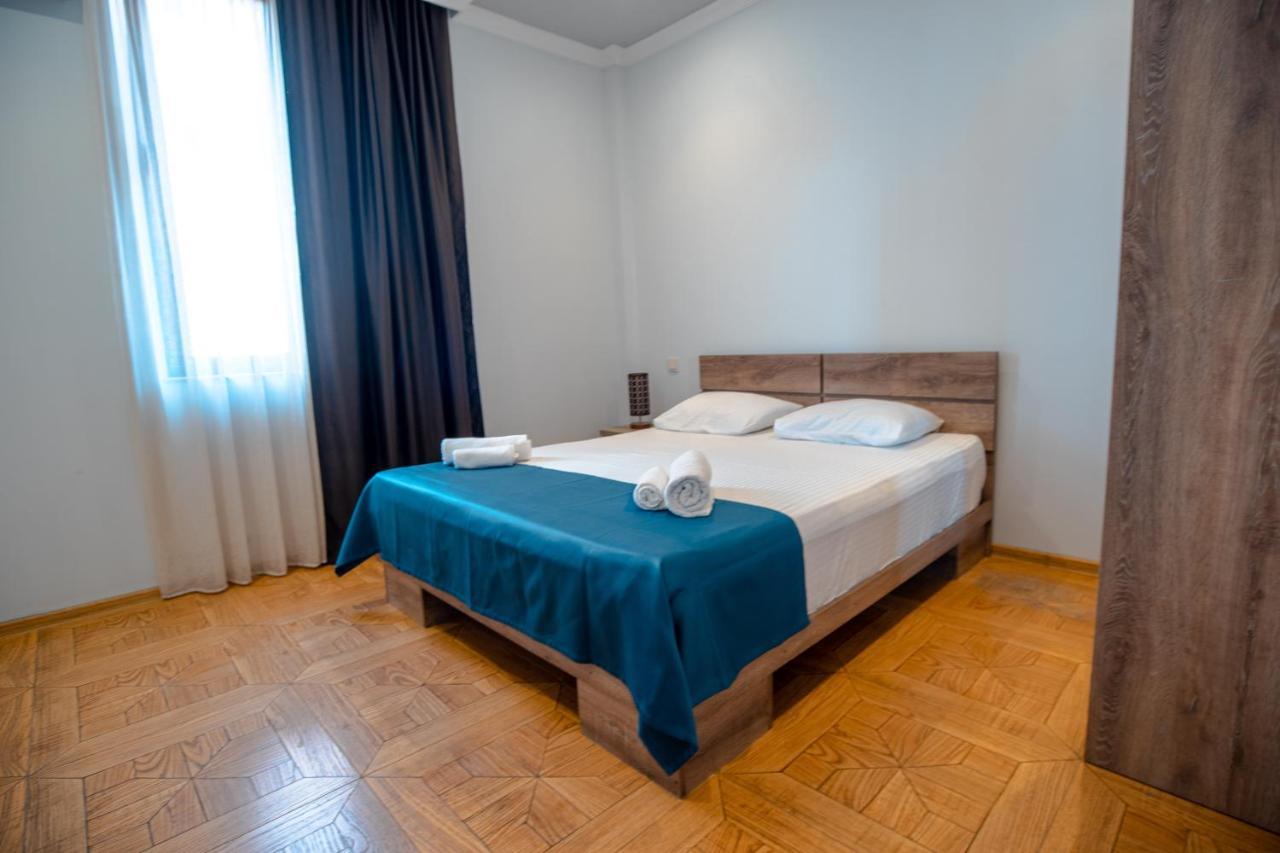 Porto Franco Hotel Batumi Exterior photo